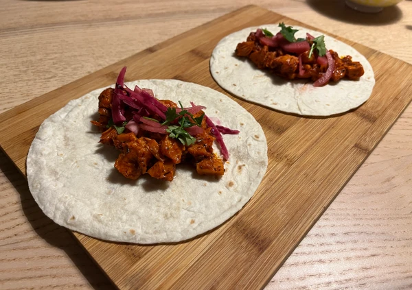 Jackfruit tacos pibil with achiote sauce